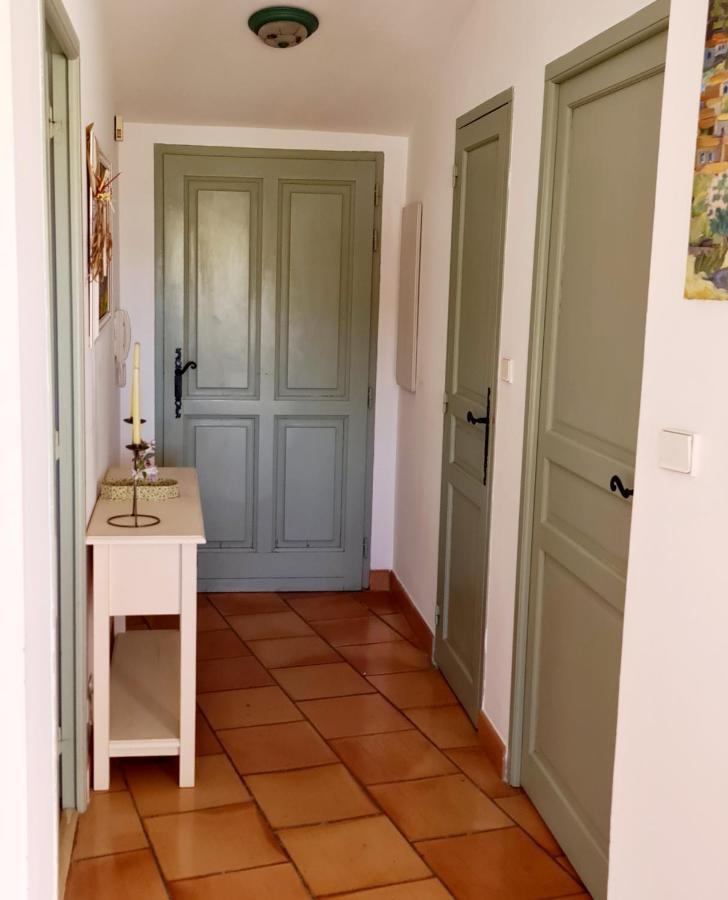 Hameau Des Amandiers - Vue Mer, Golf Et Vignes Apartamento Saint-Cyr-sur-Mer Exterior foto