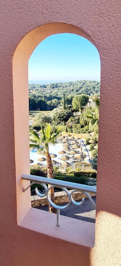Hameau Des Amandiers - Vue Mer, Golf Et Vignes Apartamento Saint-Cyr-sur-Mer Exterior foto